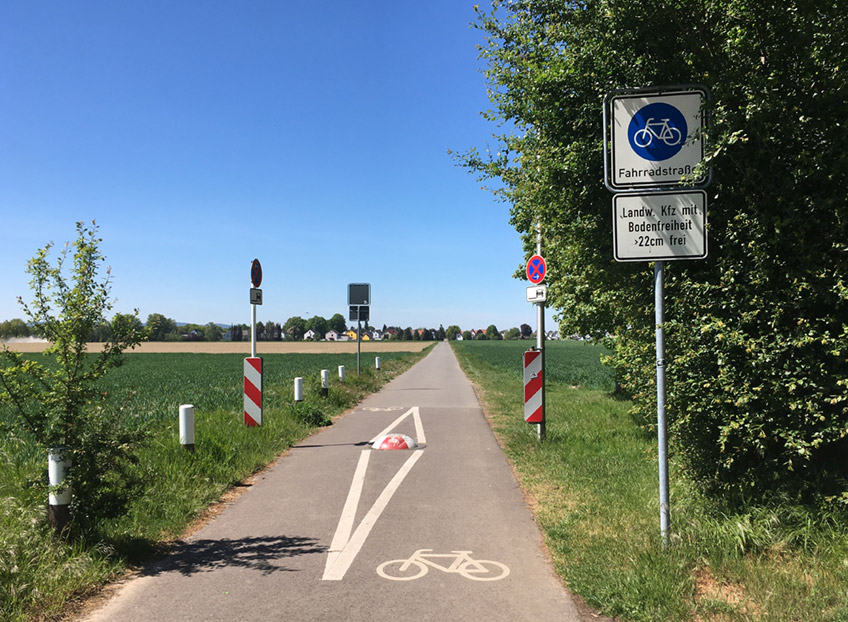 Die Stadt Minden ist für weitere sieben Jahre Mitglied der Arbeitsgemeinschaft fußgänger- und fahrradfreundlicher Städte, Gemeinden und Kreise in Nordrhein-Westfalen e.V. (AGFS). Diese Bestätigung ist im Dezember 2021 bei der Stadtverwaltung eingegangen