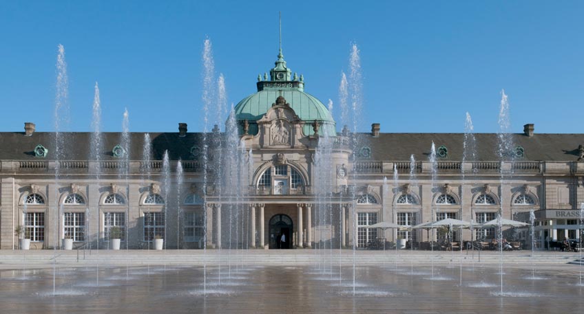 Zusammen mit den Stadtf&uuml;hrern k&ouml;nnen Sie jeden Samstag um 15:00 Uhr die heutige Kurstadt und dessen Entwicklung in der Zeit des 19. Jahrhunderts entdecken. Als Salzwerk gegr&uuml;ndet, zum gr&ouml;&szlig;ten Bad der preu&szlig;ischen Monarchie entwickelt und heute ein renommierter Standort f&uuml;r Medizin der Spitzenklasse.