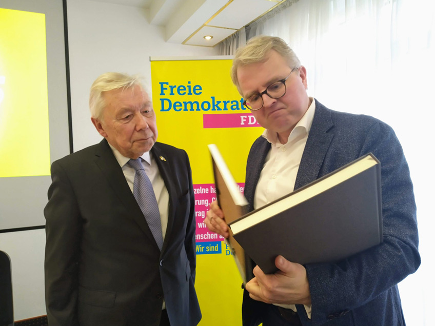 Ehrung Homfeld, v.l.n.r. Ulrich Homfeld, Frank Sch&auml;ffler, Matthias K&ouml;nig