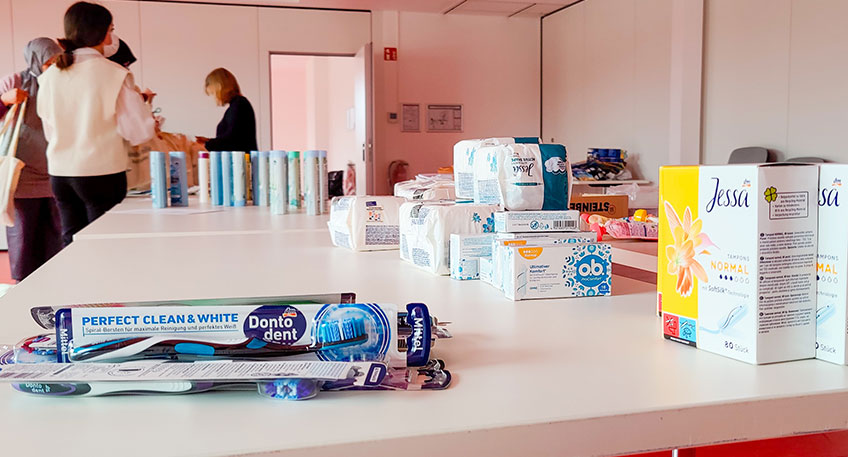 Die Stadt Bad Oeynhausen wird in den kommenden Wochen in Kooperation mit dem Diakonischen Werk im Kirchenkreis Vlotho e.V. und der Johanniter-Unfall-Hilfe die in Bad Oeynhausen angekommenen ukrainischen Gefl&uuml;chteten besuchen.