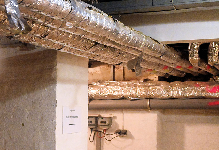 Schon seit rund zwei Jahren steht im Online-Kalender von Stadtk&auml;mmerer Norbert Kresse am 4. April 2022, dass an diesem Tag die Bauarbeiten im Stadttheater Minden beginnen. Damit will Kresse vor allem deutlich machen, wie lange die Stadt Minden schon auf diesen Tag und den folgenden Zeitraum der Sanierungsarbeiten hingearbeitet hat.