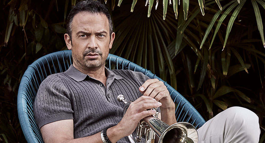 Mit der Verpflichtung von Deutschlands erfolgreichstem Jazzmusiker Till Br&ouml;nner ist der Minden Marketing GmbH (MMG) ein besonderer Coup gelungen. Denn am Samstag, den 27.08 wird der Weltstar mit seiner Band neue Arrangements, brandneue Songs und frischen Sound vor dem Mindener Dom pr&auml;sentieren.