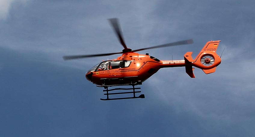 Bei dem Unfall wurden insgesamt vier Menschen verletzt (anfangs waren f&uuml;nf Verletzte gemeldet worden). Ein Mann und eine Frau erlitten so schwere Verletzungen, dass nach ersten Informationen der Mann mit dem Rettungshubschraubern nach Hannover geflogen wurde sowie die verletzte Frau nach Bochum.