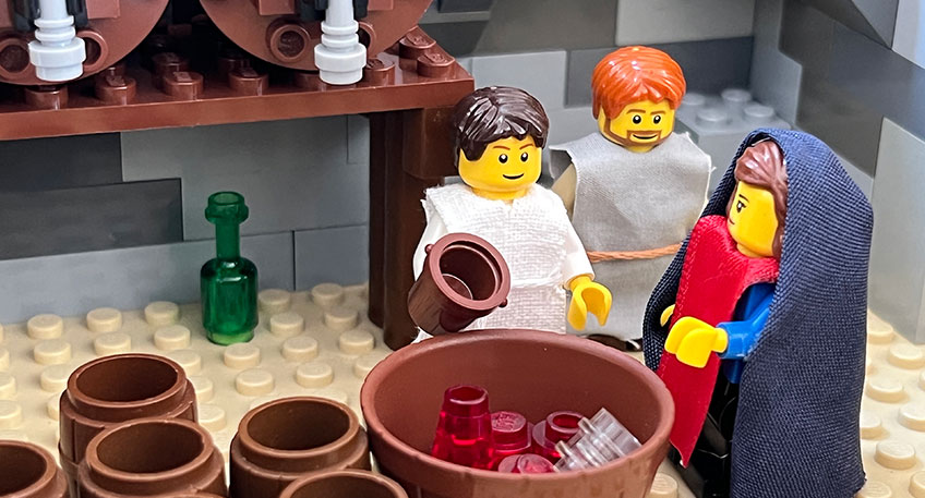 Der Dombau-Verein Minden (DVM) l&auml;dt am Samstag, 4. Juni, zu zwei &ouml;ffentlichen F&uuml;hrungen durch die Lego-Ausstellung &bdquo;Die Welt der kleinen Steine: Mit Maria unterwegs&ldquo; im Domschatz Minden ein.