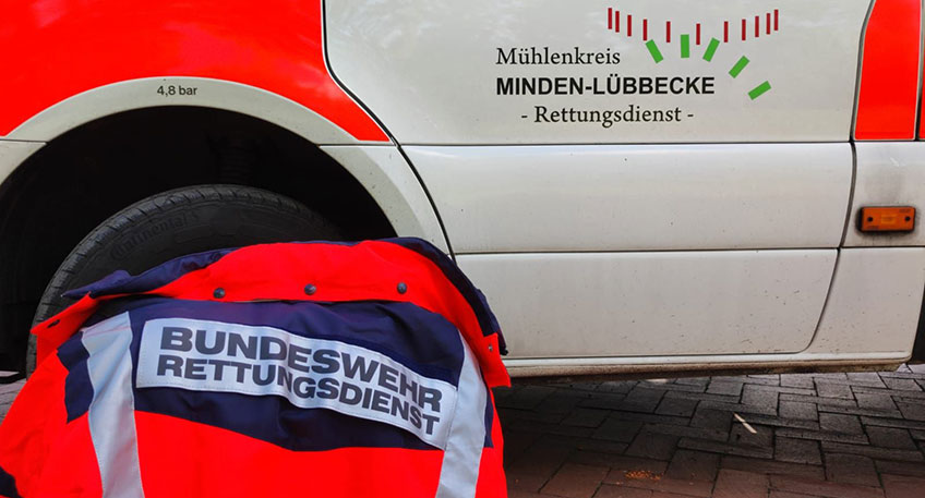 Für vier Wochen war die Rettungswache Rahden der Heimathafen eines Marinesoldaten. Eigentlich ist er als Sanitätsmeister auf einer Fregatte in Wilhelmshaven eingesetzt. Jetzt wurde er von der Marine in die Rettungswache abkommandiert zu einer sogenannten „in-Üb-Haltung“.