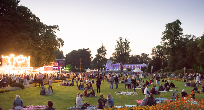Das Programm des Parklichter-Wochenendes vom 12. &ndash; 14. August geht in die finale Planung. An drei Tagen verwandelt sich der Kurpark in eine B&uuml;hne f&uuml;r Musik, Theater, Tanz, Gesang und Schauspiel, Spiel und Spa&szlig;. 