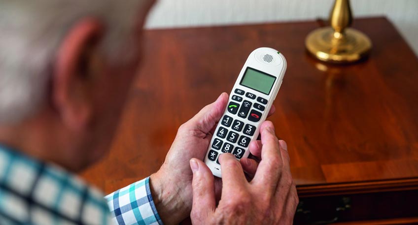 Im Verlaufe des Mittwochs ist es zu mehreren Schockanrufen in Minden gekommen. Während ein Mann der telefonischen Betrugsmasche Glauben schenkte und geschädigt wurde, handelten die Angerufenen in drei weiteren Fällen richtig.