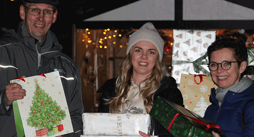 Ein Weihnachtsgeschenk zu erhalten ist nicht f&uuml;r alle Menschen in unserer Gesellschaft selbstverst&auml;ndlich. Umso sch&ouml;ner, wenn viele liebevoll verpackte Pakete Menschen erreichen, die von der Diakonie Stiftung Salem in den Obd&auml;chern der Stadt Minden unterst&uuml;tzt werden.