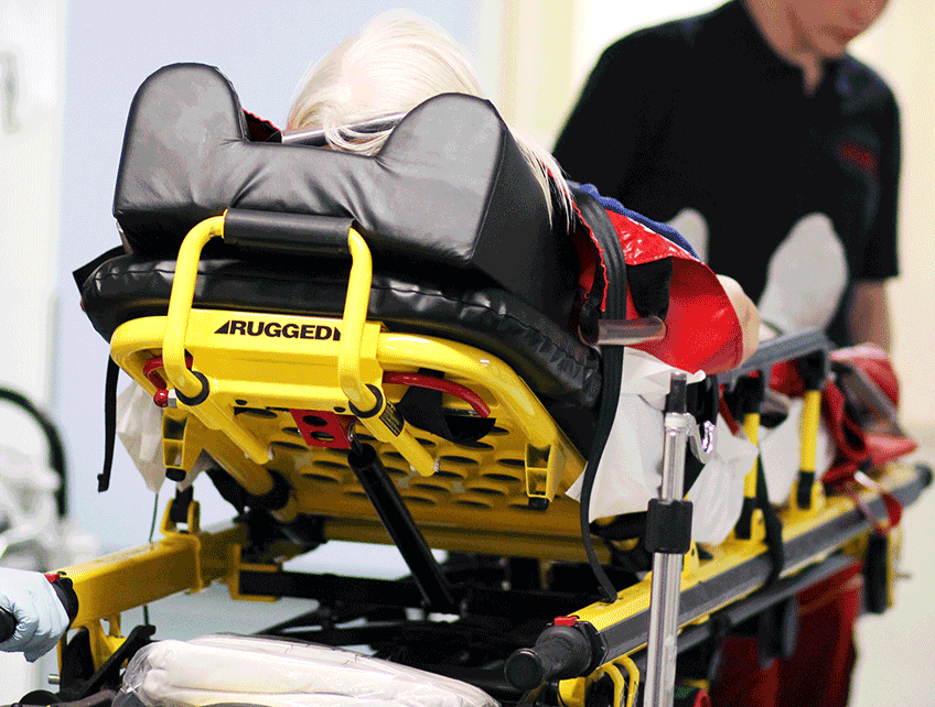 Aktuell kommt es in der Notaufnahme im Johannes Wesling Klinikum zu langen Wartezeiten. Der Grund liegt in einer enorm gestiegenen Zahl von Patientinnen und Patienten, die die Notaufnahme frequentieren. 