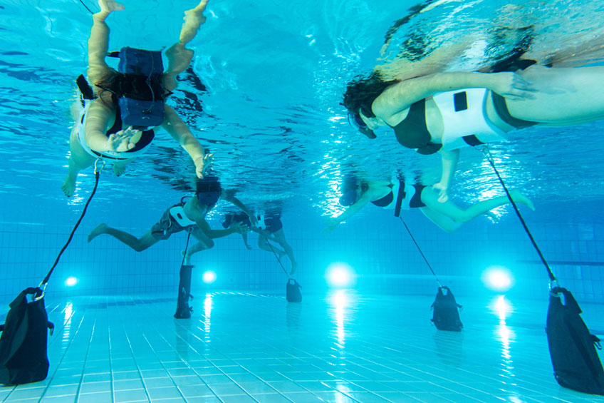 20221222 hallo minden Swim 00