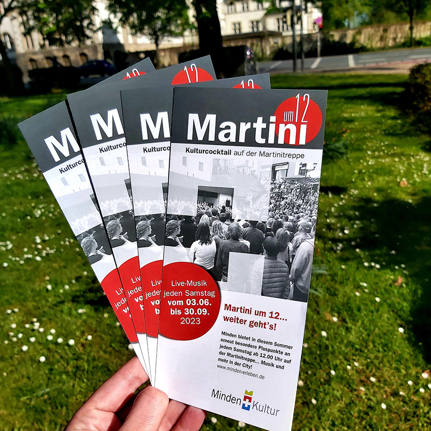 Die beliebte Konzertreihe &bdquo;Martini um 12&ldquo; startete wie gewohnt am ersten Juni-Wochenende und bringt ein buntes Programm in die Mindener Innenstadt.