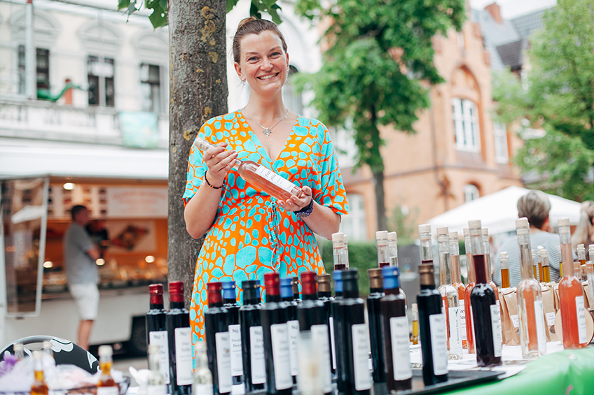 Von 16 - 20 Uhr findet am Donnerstag, 6. Juli der beliebte Schlemmer-Abendmarkt mit Verzehrst&auml;nden, Sitzgelegenheiten und Musik auf dem Inowroclaw-Platz mitten in Bad Oeynhausen statt.
