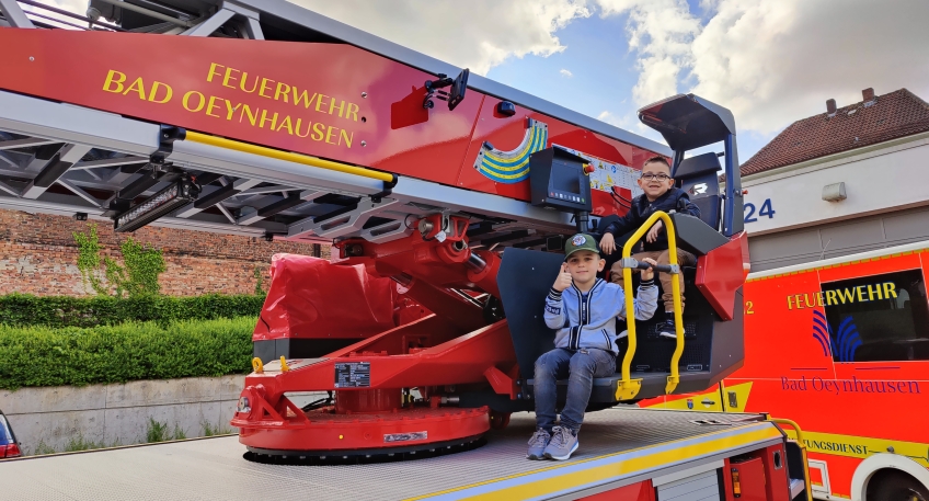 https://www.hallo-minden.de/data-minden/Archiv_Bilder/2023/202306_Juni/20230630_hallo_minden_stadt_bad_oeynhausen__Groe_Augen_bei_der_Feuerwehr.jpg