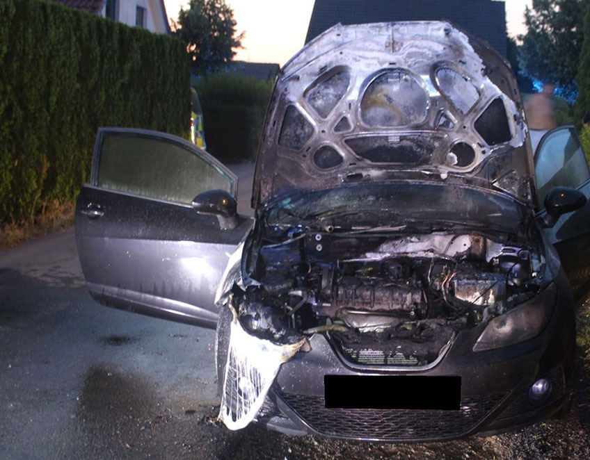 20230711 hallo minden pkw brand 01