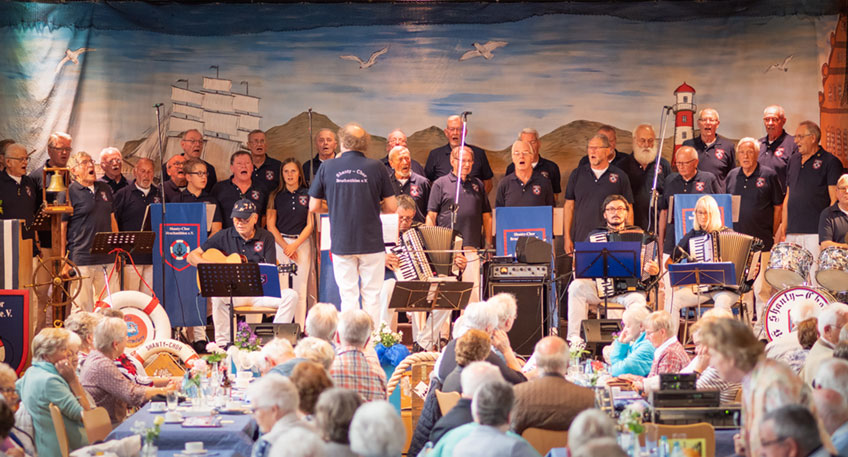 Am Sonntag, 16. Juli 2023 tritt der &bdquo;Shanty-Chor Bruchm&uuml;hlen e.V.&ldquo; in der Zeit von 10:30 Uhr bis 11:30 Uhr bei den Mindener Hafenkonzerten im Konzertpavillon an den Mindener Schleusen auf.