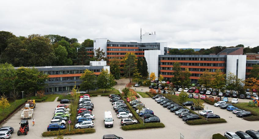 Wegen des Aufbaus und der Vorbereitungen f&uuml;r das Sommerfest am 12. August 2023 werden folgende Parkpl&auml;tze gesperrt