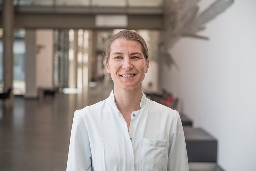 Die Mühlenkreiskliniken warnen Pilzsammler eindringlich davor, Pilze zu sammeln, von denen man nicht mit absoluter Sicherheit weiß, dass diese auch essbar sind. Aktuell ist ein wichtiges Gegenmittel bei Knollenblätterpilzvergiftungen kaum lieferbar und wird dadurch nur in kleinen Mengen als Vorrat an Apotheken geliefert.