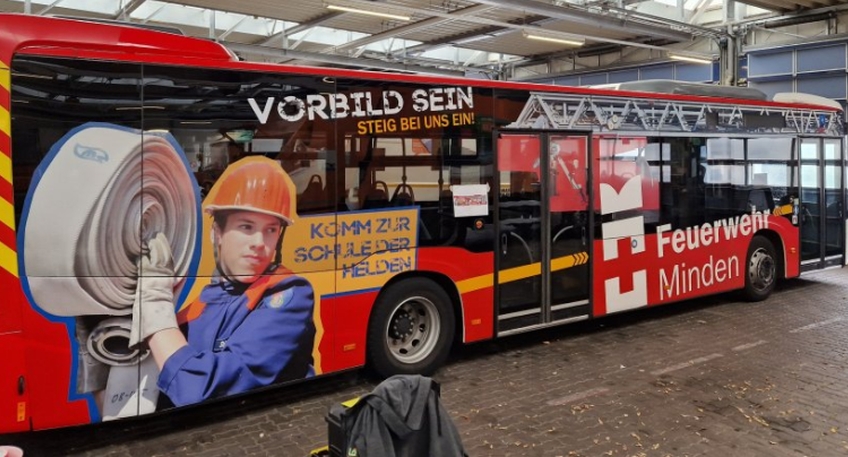 https://www.hallo-minden.de/data-minden/Archiv_Bilder/2023/202310_Oktober/20231029_hallo_minden_minden_feuerwehrbus.jpg