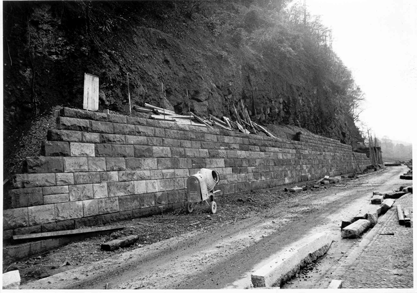 Das ist auch interessant: Aktion Saubere Landschaft am Rechten Weserufer  Schwertransport mit Hindernissen  Professor Dr. Schneider verl&auml;sst die M&uuml;hlenkreiskliniken  Hier wird geblitzt  Anzeige Eigenanzeige-HaMi-2020-55cent-848x457