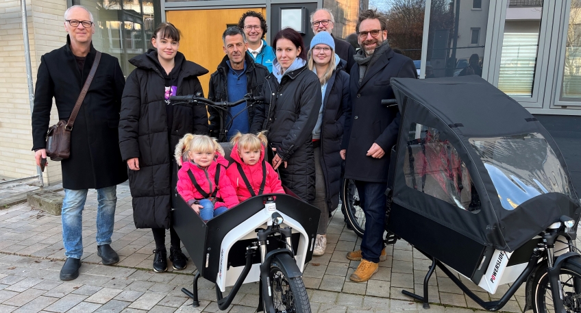 https://www.hallo-minden.de/data-minden/Archiv_Bilder/2024/202412_Dezember/20241226_hallo_minden_lions_porta_lastenrad.jpg