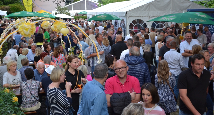 https://www.hallo-minden.de/data-minden/Archiv_Bilder/2025/202502_Februar/20250209_hallo_minden_sommergartenfest.jpg