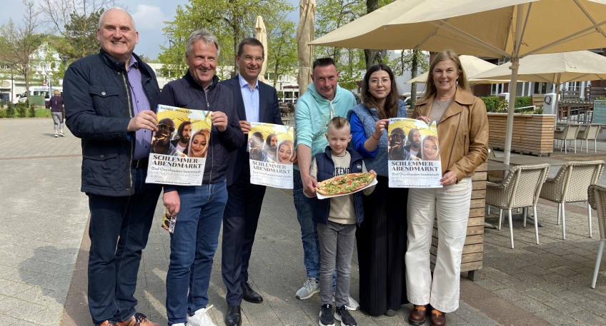 https://www.hallo-minden.de/data-minden/Archiv_Bilder/2025/202504_April/20250423_hallo_minden_bad_oeynhausen_Schlemmer-Abendmarkt_c_Staatsbad_GmbH.jpg
