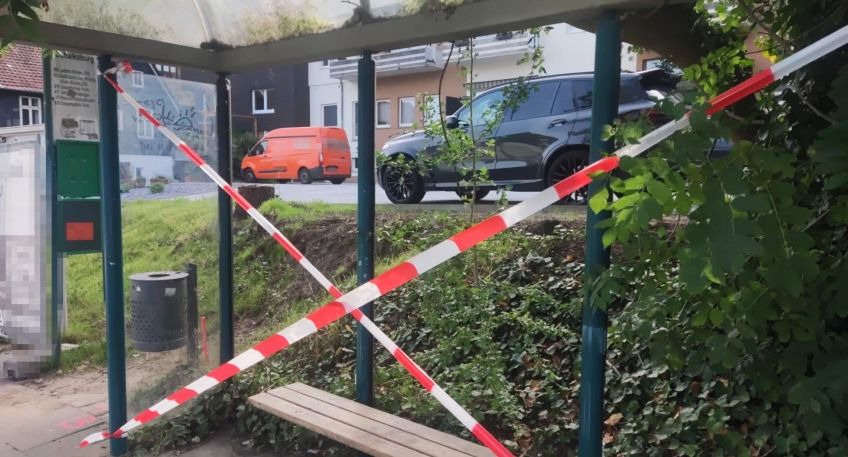 https://www.hallo-minden.de/data-minden/Archiv_Bilder/2025/202508_August/20250807_hallo_minden_polizei__Bushaltehauschen.jpg