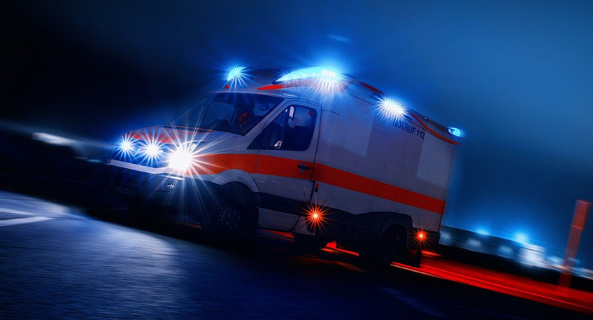 In der Nacht zu Sonntag kam es am Königswall zu einer Auseinandersetzung zwischen mehreren jungen Frauen, bei der drei Beteiligte offenbar leicht verletzt wurden.