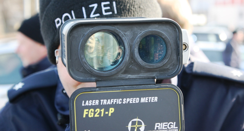 https://www.hallo-minden.de/data-minden/Archiv_Bilder/2025/2025_Dezember/polizei-hallo-luebbecke-blitzer1.jpg