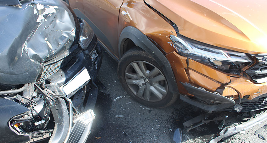 In Leteln ereignete sich am Montagmittag ein Verkehrsunfall mit zwei verletzten Personen.