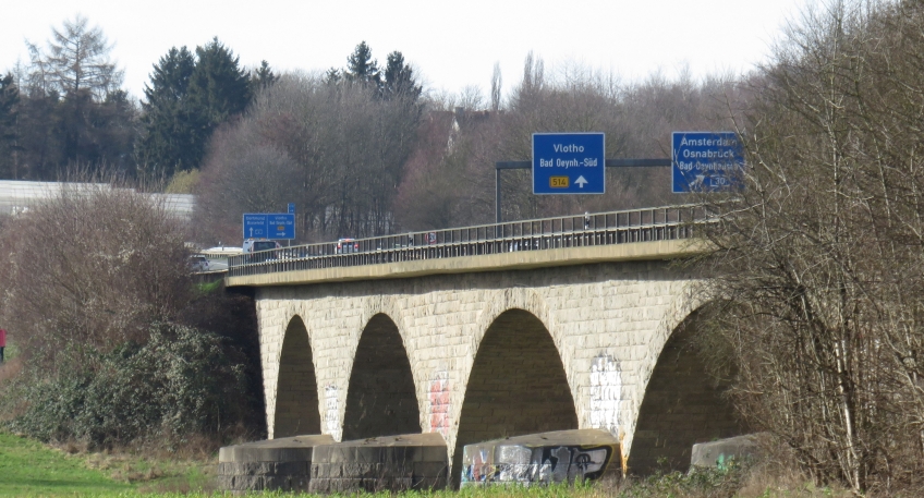 https://www.hallo-minden.de/data-minden/Archiv_Bilder/2026/202606_Juni/20260628_hallo_minden_die_autobahn_A2_Bad_Oeynhausen.jpg