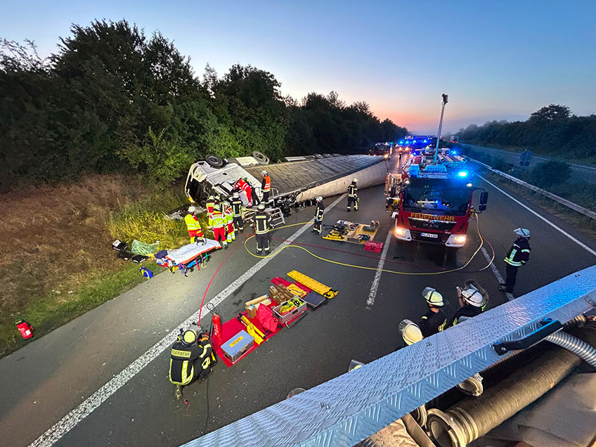 20260715 hallo minden unfall a2 lkw 00