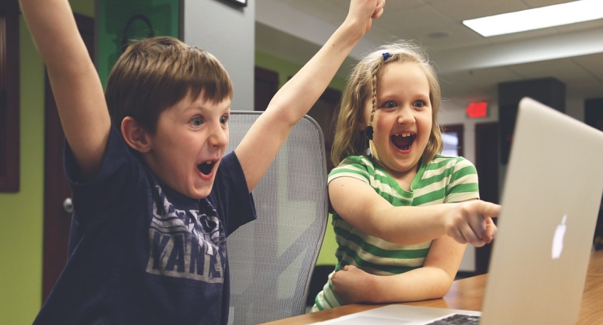 https://www.hallo-minden.de/data-minden/Archiv_Bilder/2026/202607_Juli/20260722_halllo_minden_kinder_spielen_pixabay.jpg