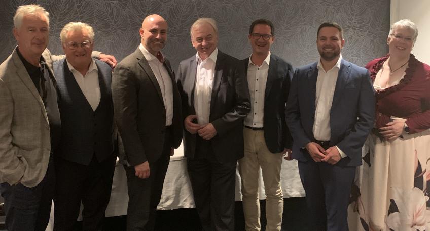 https://www.hallo-minden.de/data-minden/Archiv_Bilder/2026/202607_Juli/20260726_hallo_minden_kreis_Gruppenfoto_45_Jahre_Partnerschaft_Hermagor_und_Minden-Lubbecke.jpg