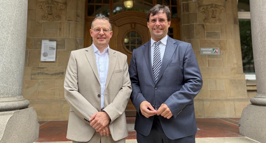 https://www.hallo-minden.de/data-minden/Archiv_Bilder/2026/202608_August/20260817_hallo_minden_finanzamt_minden_optendrenk.jpg