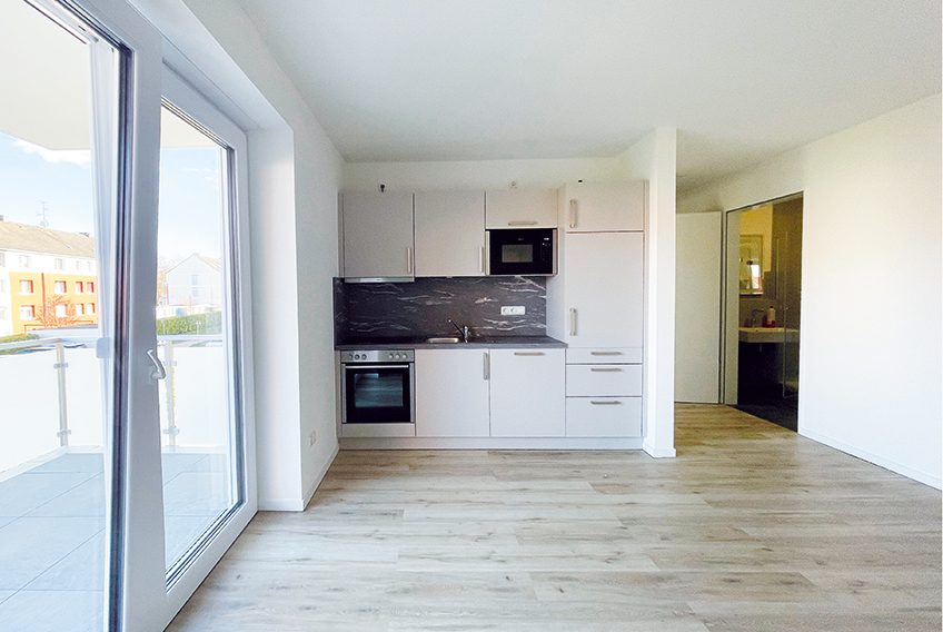 Vielleicht haben Sie schon darauf gewartet? Oder Sie haben sich bereits seit l&auml;ngerer Zeit f&uuml;r eine solche Wohnung interessiert? Familie Meyer aus Minden, die schon seit Jahrzehnten erfolgreich Einrichtungen f&uuml;r Senioren betreibt, hat auf dem gleichen Grundst&uuml;ck bereits 40 moderne und zukunftsweisende Mietwohnungen mit Service errichten lassen &ndash; ein Erfolgsmodell von Anfang an.