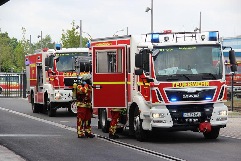Großübung von Feuerwehr und Rettungskräften