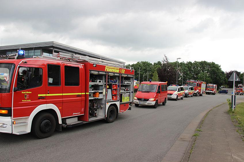 Großübung von Feuerwehr und Rettungskräften