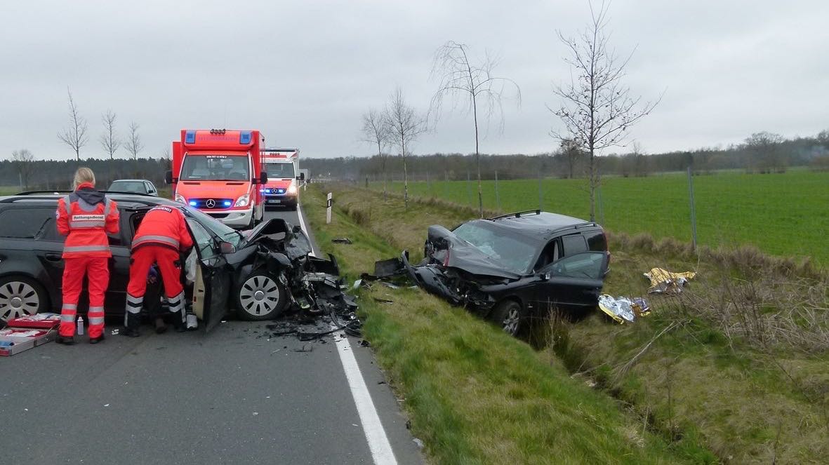 20150410 hallo minden unfall petershagen