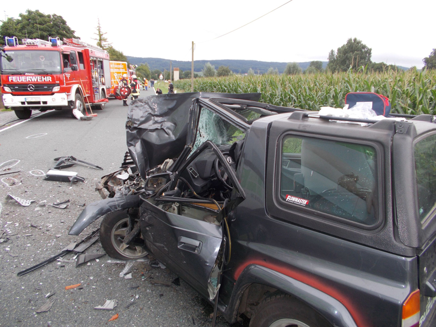 20150901 hallo minden unfall mit wespe frotheim hille