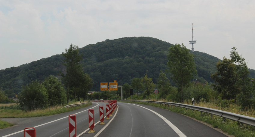 Weserauentunnel: Schwerer Unfall fordert vier Verletzte