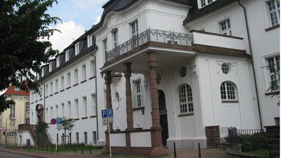 20151220 hallo minden raub vor kneipe tonhallenstrasse 20151220 hallo minden raub vor kneipe tonhallenstrasse