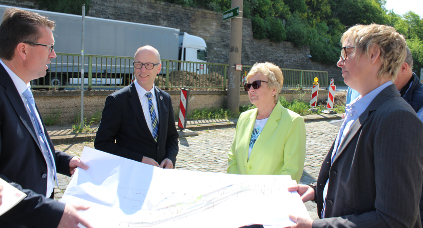 Umbau des Bahnhofvorplatzes hat begonnen