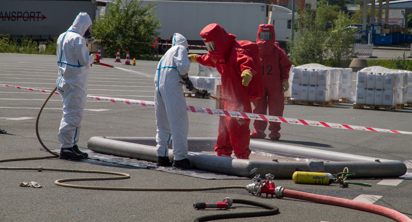 Gefahrgutunfall auf dem Autohof in Porta Westfalica