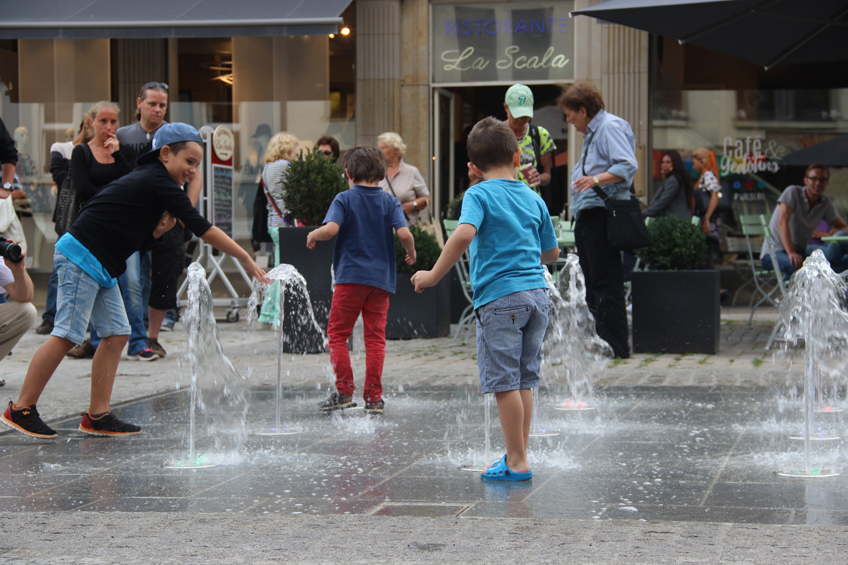 20160830-hallo-minden-brunnen-eroeffnung-jaecke-edeka-rosenkranz