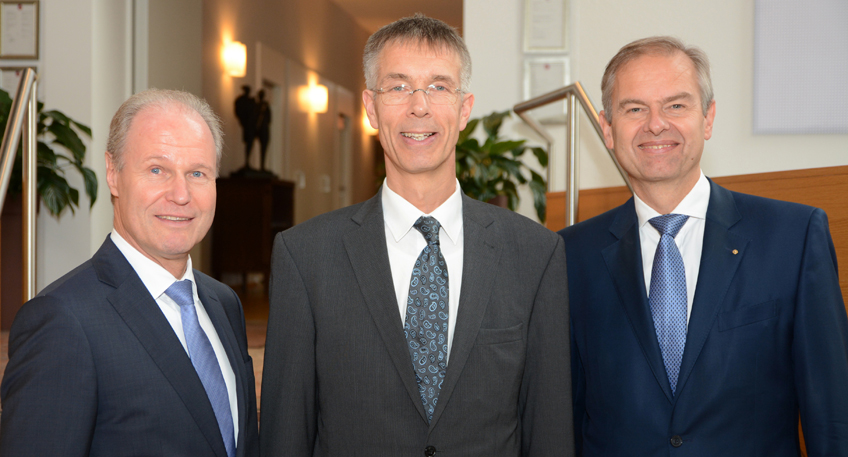 IHK ehrt Jubilare f&uuml;r langj&auml;hrige Treue