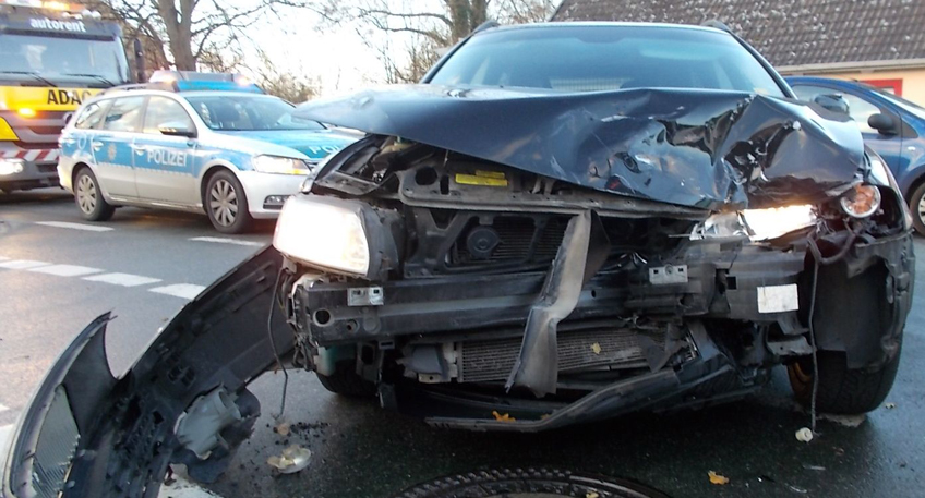 Verkehrsunfall in D&uuml;tzen - 3-J&auml;hrige leicht verletzt