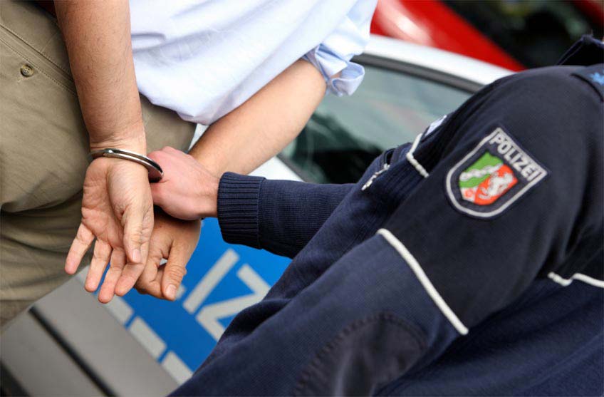 40-Jähriger verübt mehrere Straftaten