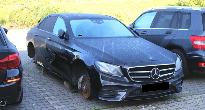 Nachrichten Bad Oeynhausen Mercedes Aufgebockt Und Felgensatz Entwendet Hallo Minden Nachrichten Bad Oeynhausen Mercedes Aufgebockt Und Felgensatz Entwendet Hallo Minden