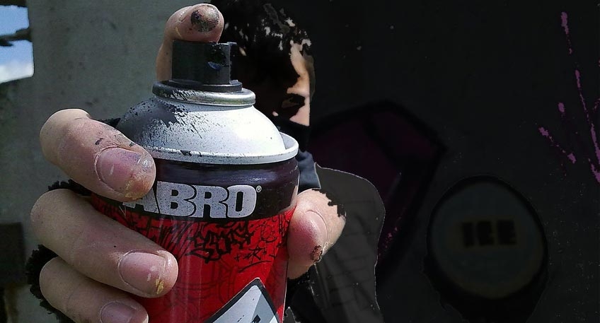 In Espelkamp wurden Garagen nit Hakenkreuzen beschmiert